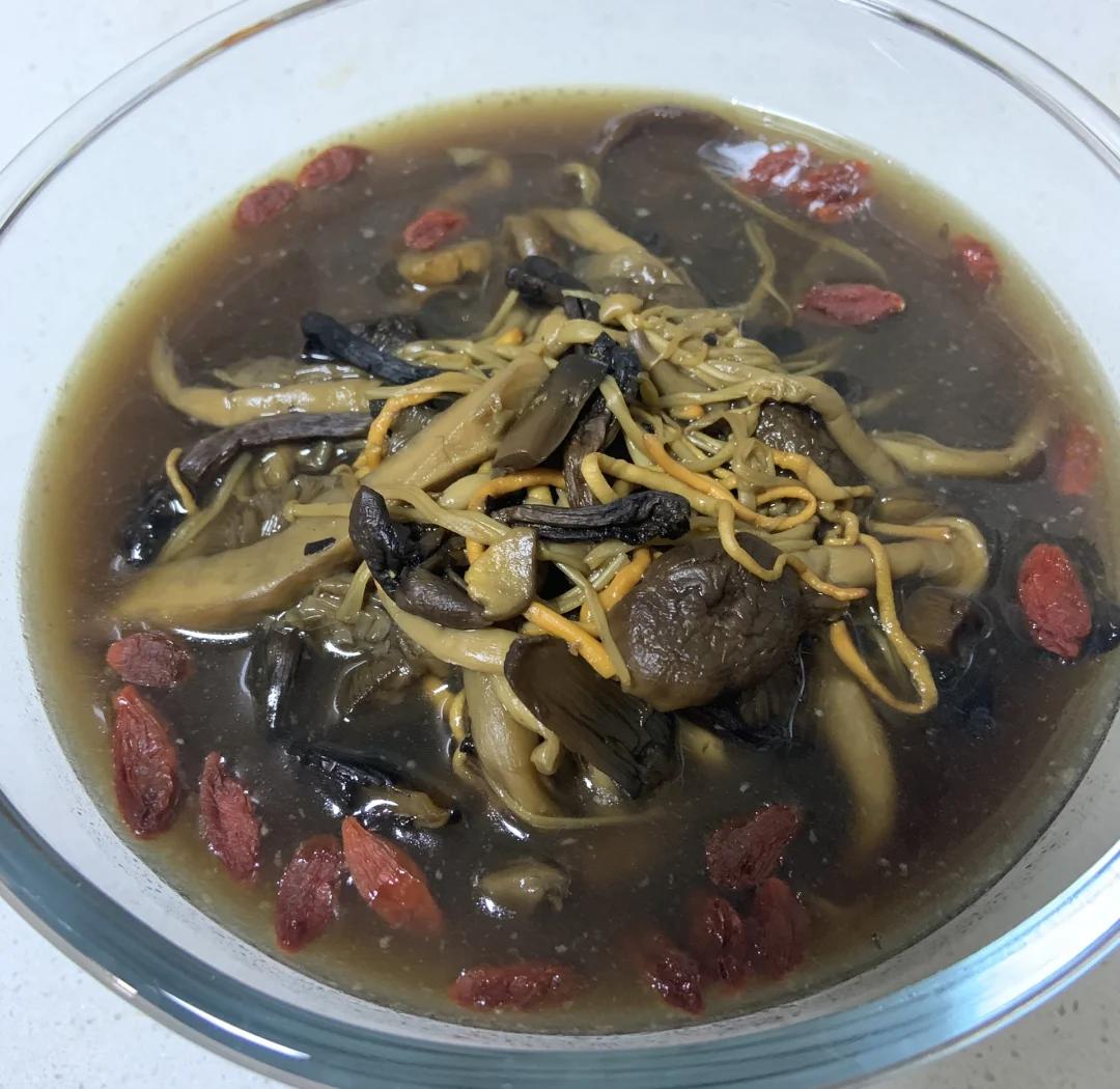 菇类的做法大全(干野山菇类的做法大全)